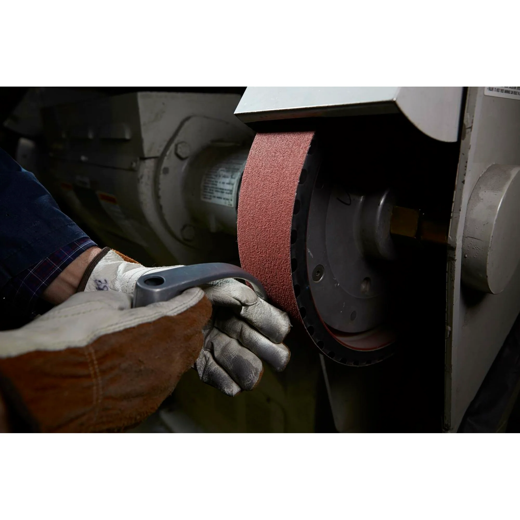 3M Cloth Belt 384F, 180+ XF-weight, 6 in x 48 in, Film-lok, Single-flex - Image 3