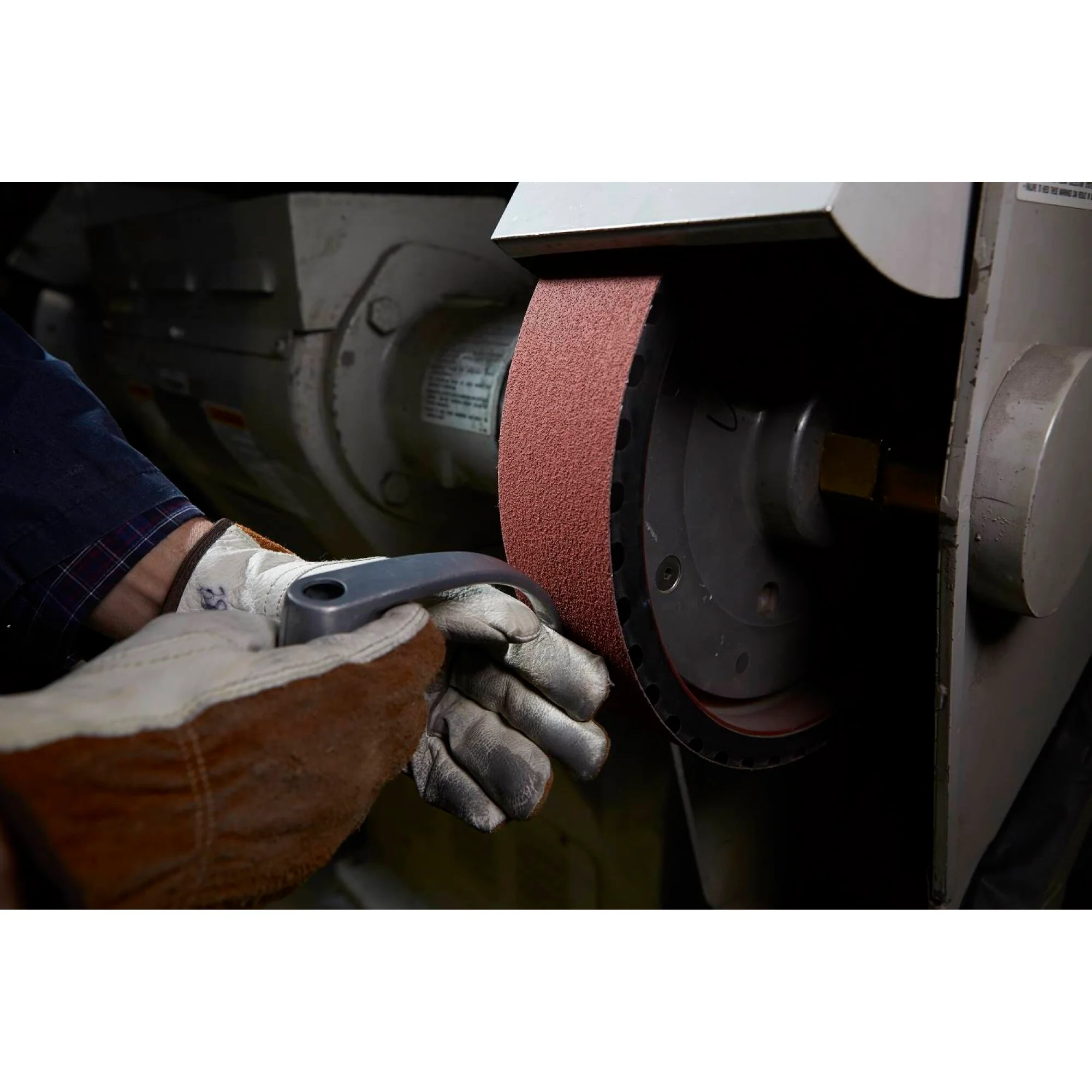 3M Cloth Belt 384F, P320 XF-weight, 52 in x 103 in, Film-lok,Single-flex - Image 3