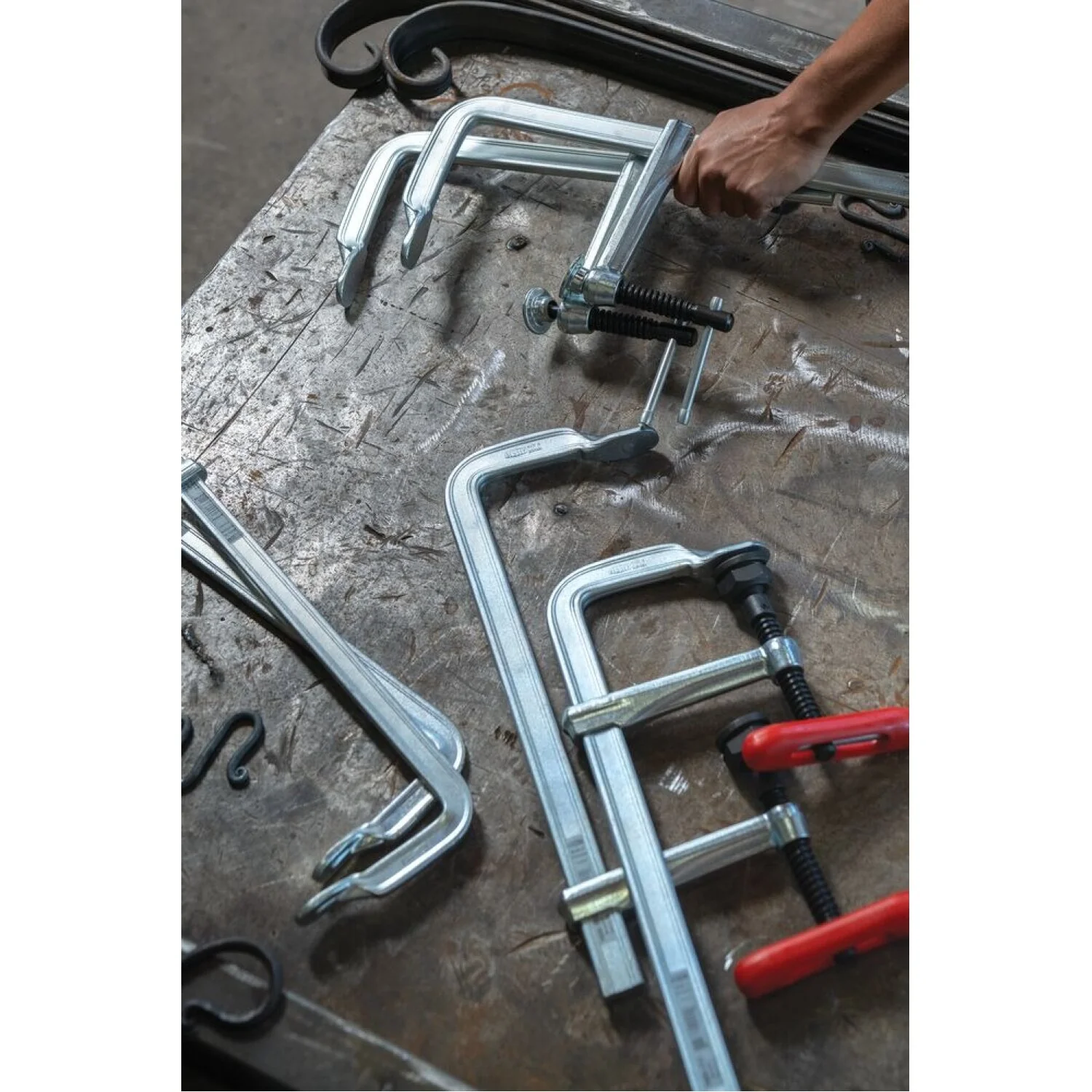 Bessey 660-S12 Clamp, welding, F-style, replaceable swivel pad, 12 In. x 4 In., 726 lb - Image 8