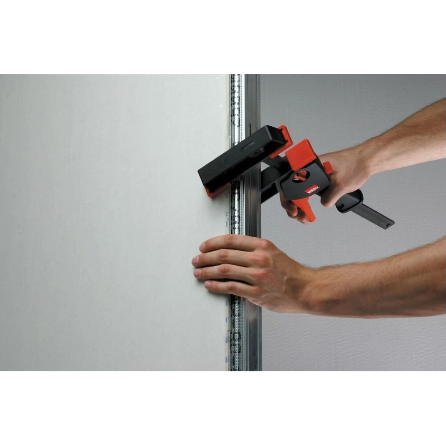 Bessey DUO65-8 Clamp, one hand, DuoKlamp Series, 3 1/4 In. x 24 In., 260 LB - Image 10