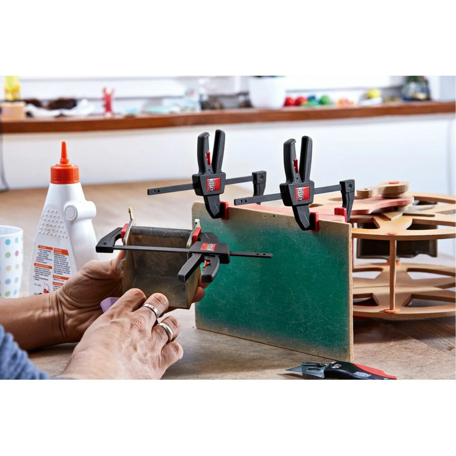 Bessey EHKL06 Large Trigger Clamp, 300 lb, 6" x 3-1/8" - Image 5