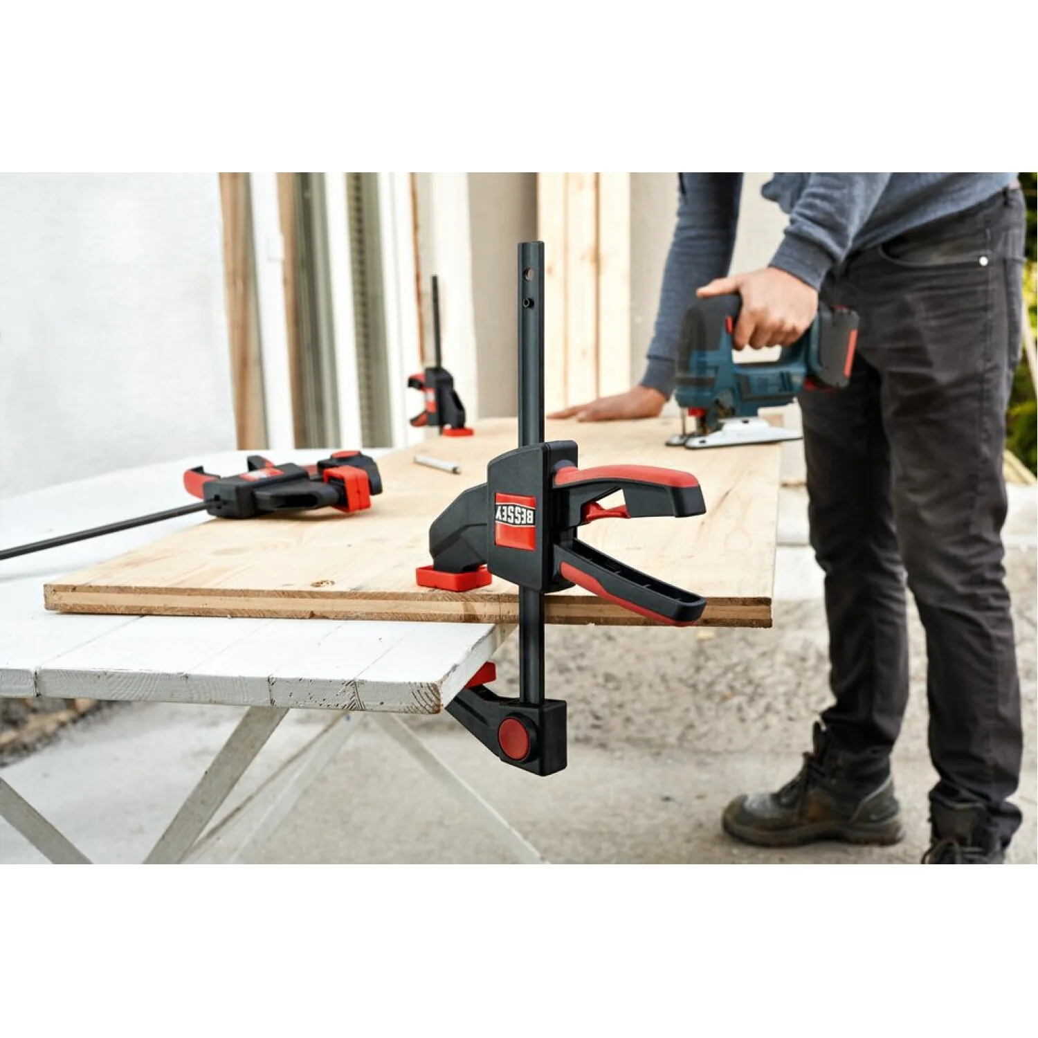 Bessey EHKL24 Large trigger clamp, 300 lb, 24" x 3-1/8" - Image 12