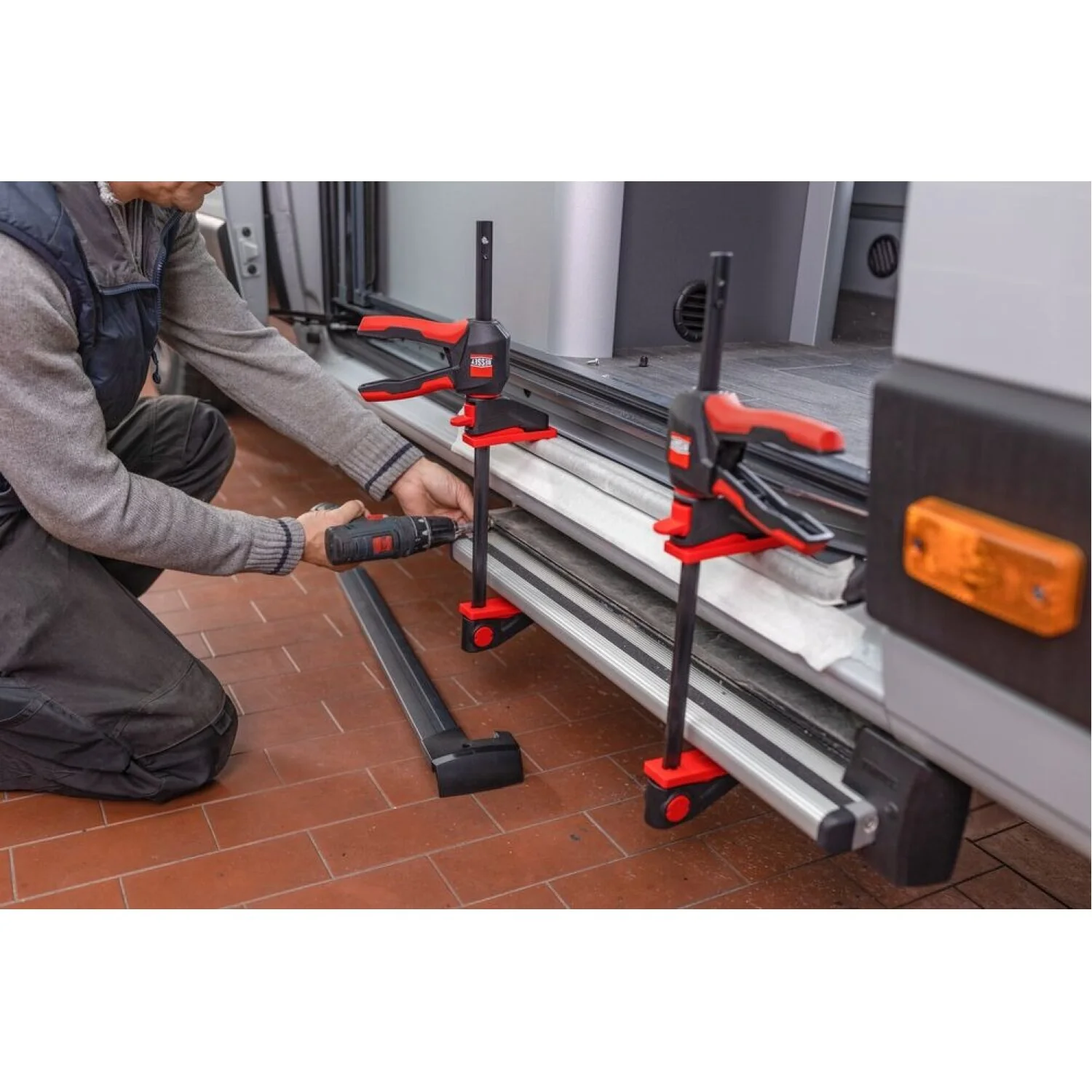 Bessey EHKL360-12 Large trigger clamp 360 degree, 300 lb, 12" x 3-1/8 Inch - Image 20