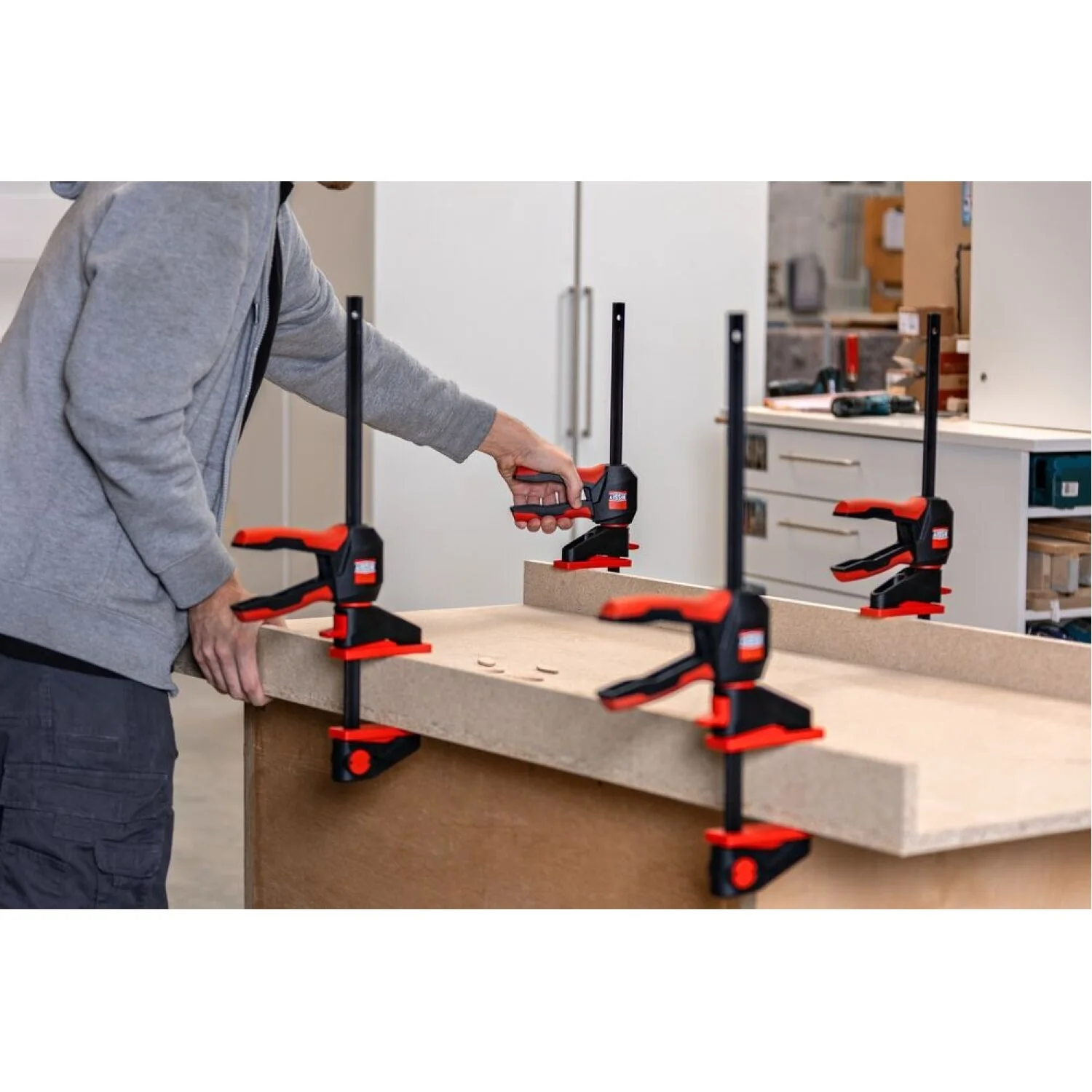 Bessey EHKL360-18 Large trigger clamp 360 degree, 300 lb, 18" x 3-1/8" - Image 15