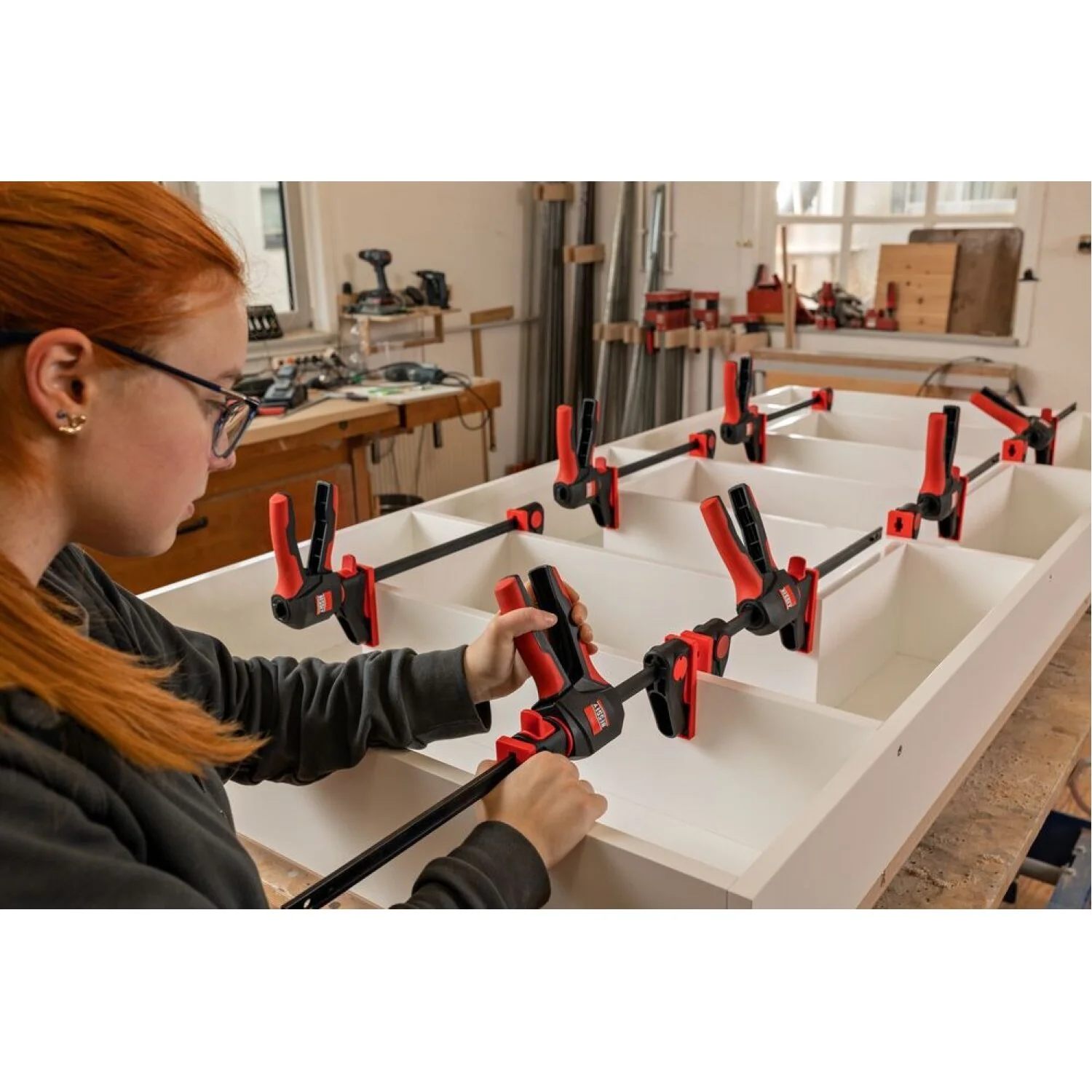 Bessey EHKL360-24 Large Trigger Clamp 360 degree, 300 lb, 24" x 3-1/8" - Image 17