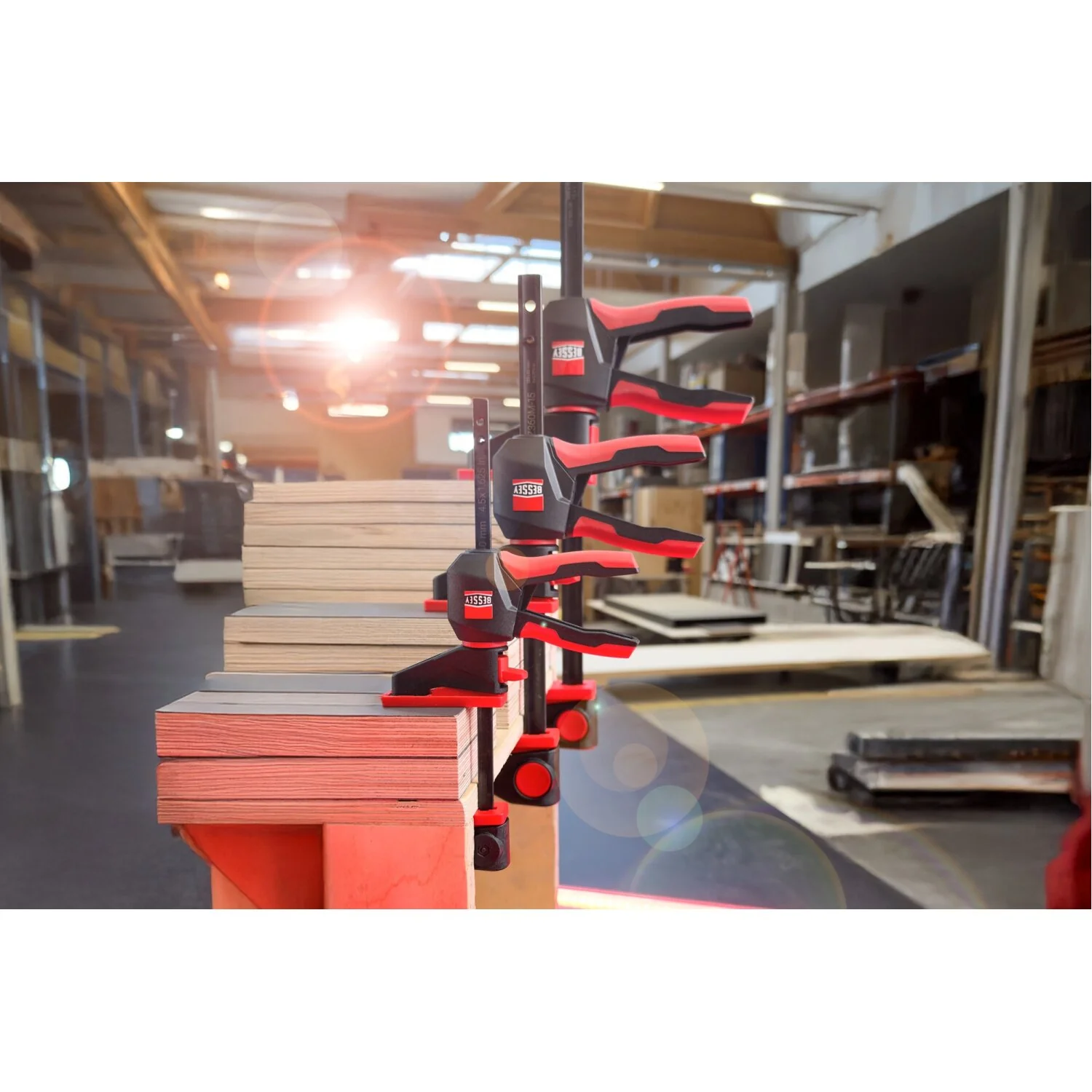 Bessey EHKL360-24 Large Trigger Clamp 360 degree, 300 lb, 24" x 3-1/8" - Image 2