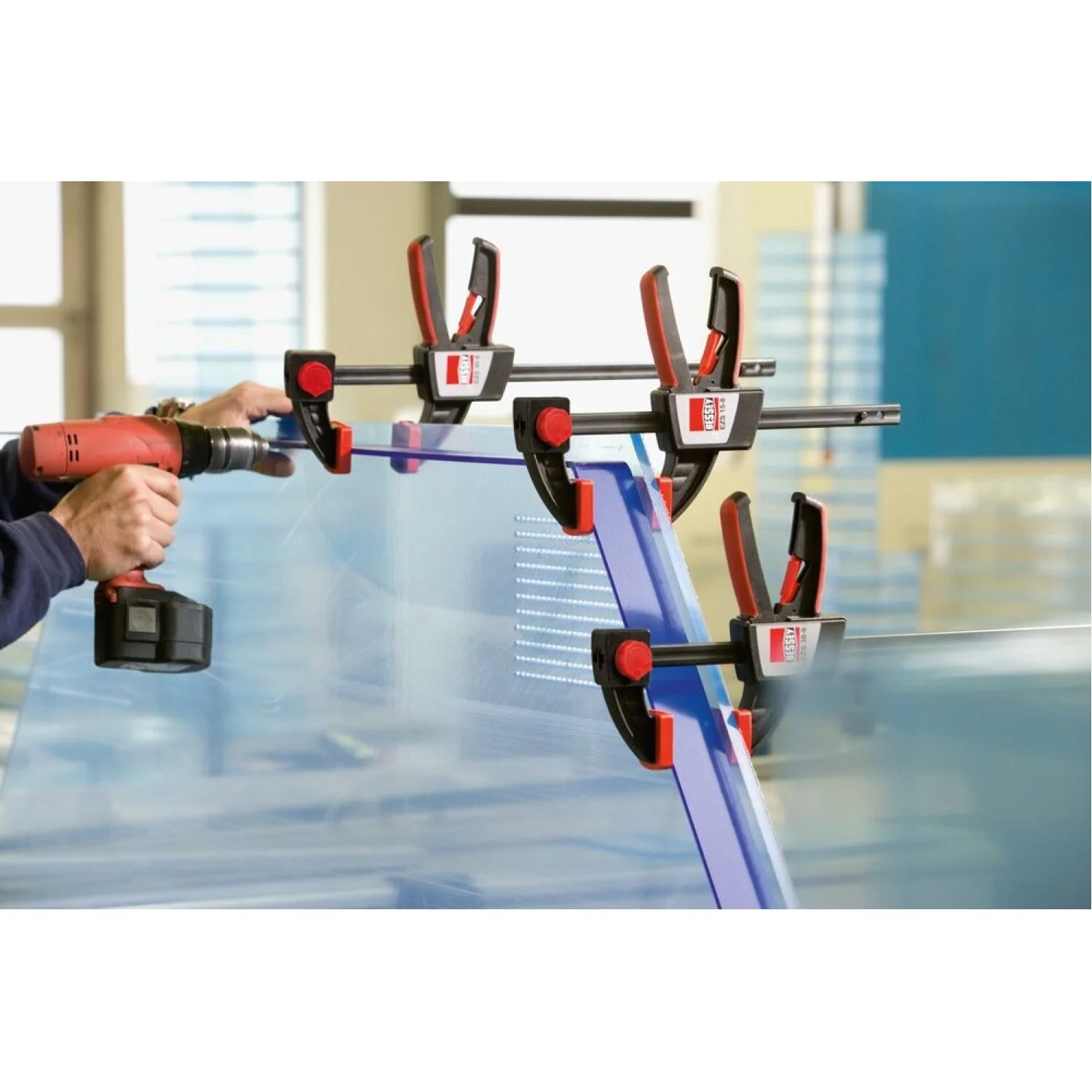 Bessey EZS45-8 Clamp, one hand, EZS Series, 18 In. x 3.5 In., 445 lb - Image 6