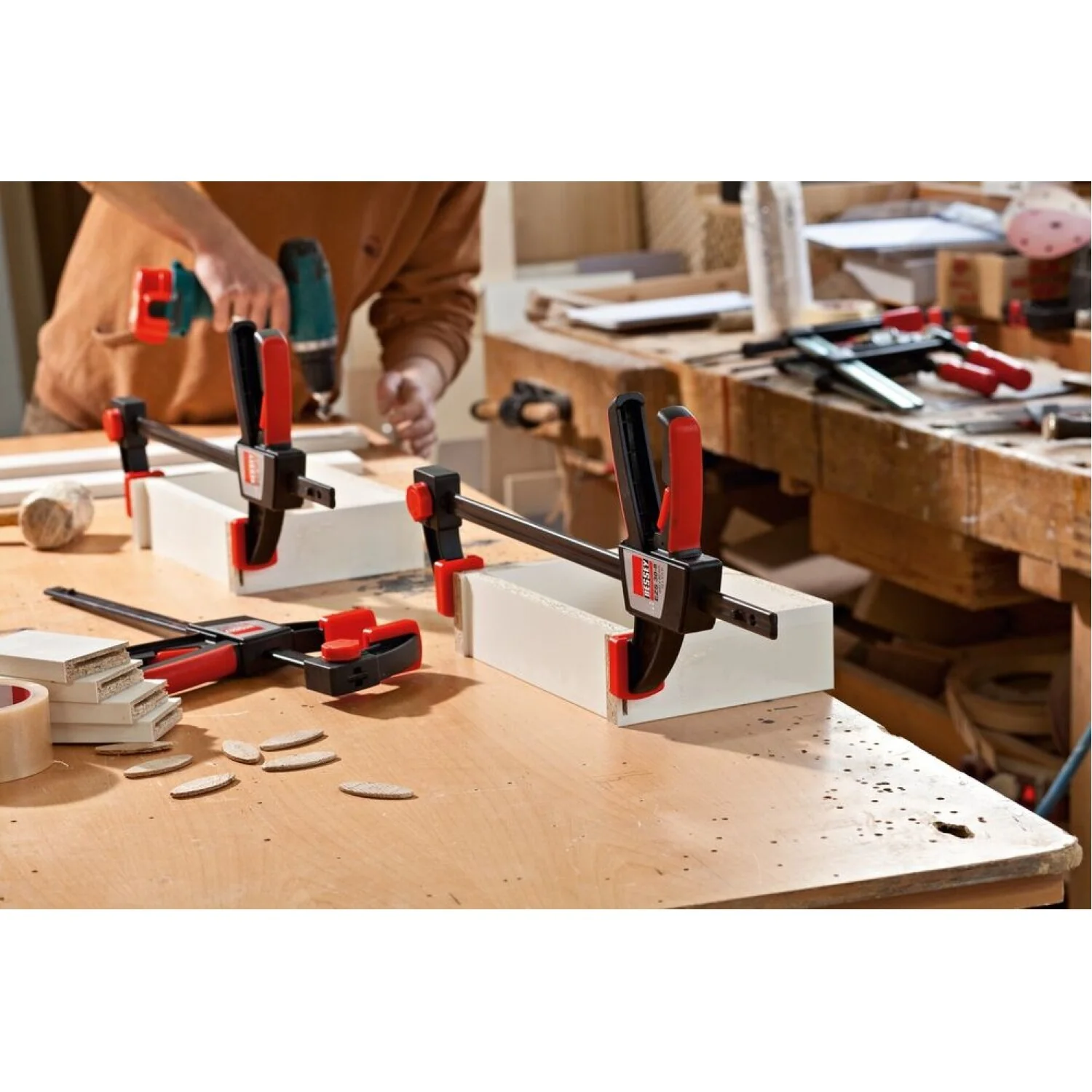 Bessey EZS90-8 Clamp, one hand, EZS Series, 36 In. x 3.5 In., 445 lb - Image 7