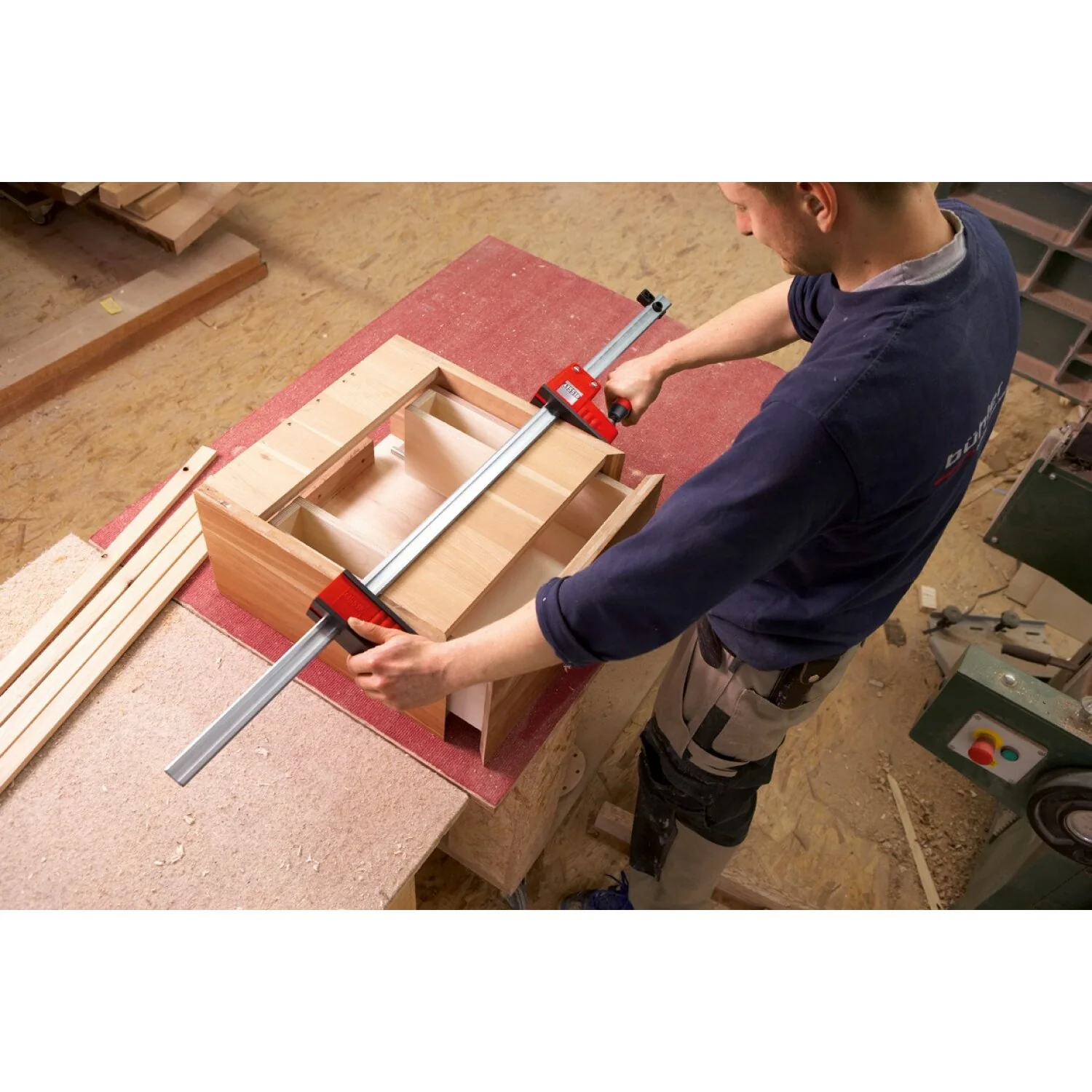 Bessey KREV40 Parallel Clamp, K Body VARIO REVOlution, 40 Inch, 1700 lbs - Image 15