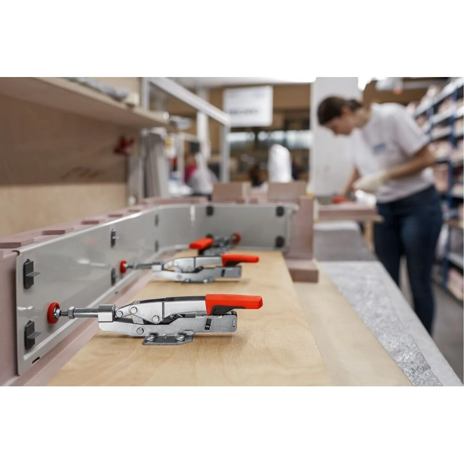 Bessey STC-IHH15 Auto adjust toggle clamp, horizontal push pull, flanged base - Image 13
