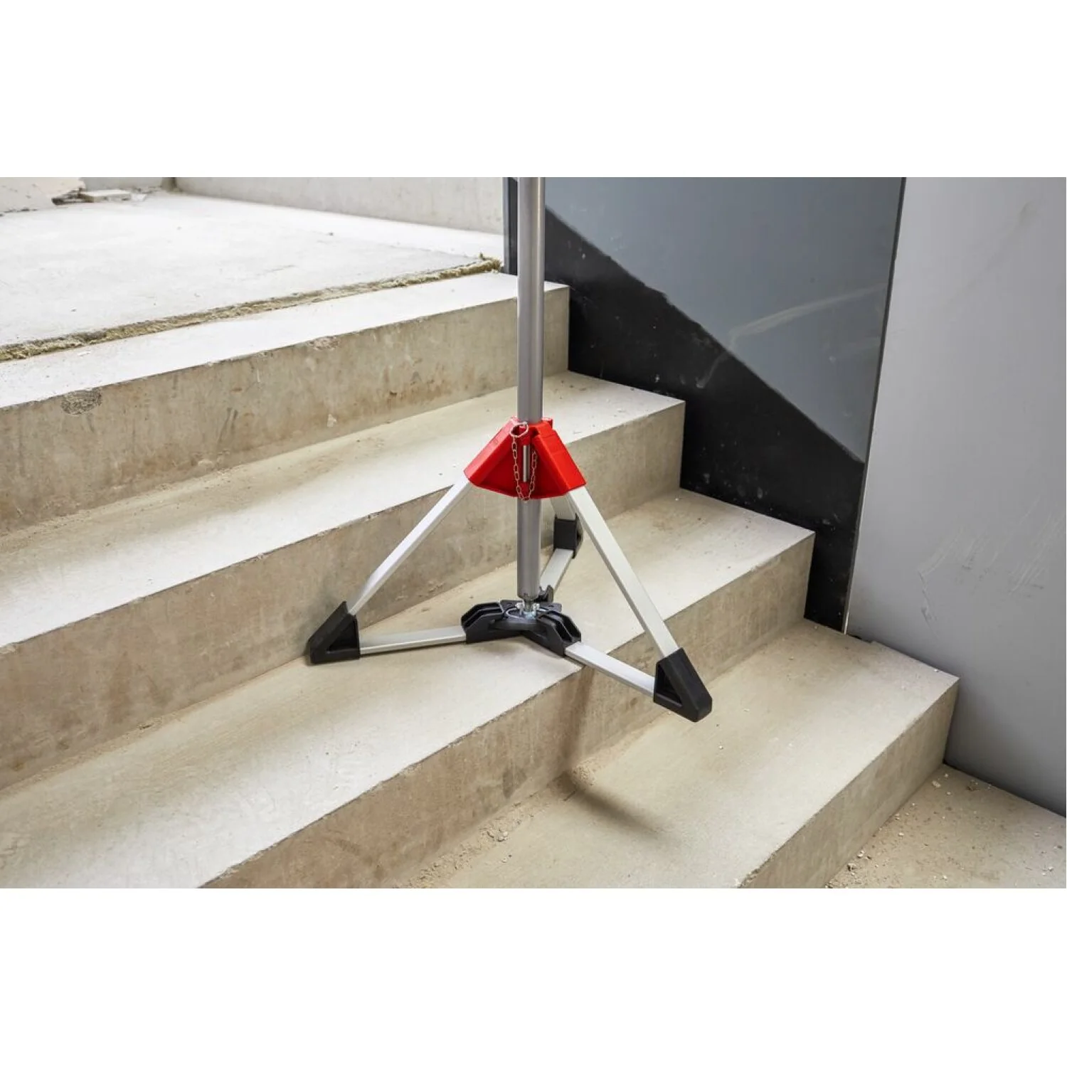 Bessey STE-Tripod Accessory, tripod base for STE, 14 inches x 3-1/8 x 7/8 - Image 4