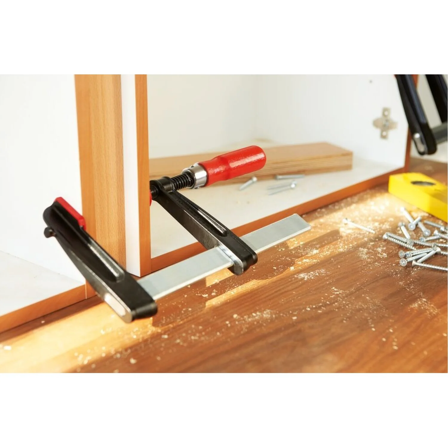 Bessey TC7.016 Clamp, woodworking, F-style, flat rail, 7 In. x 16 In. , 1200 lb - Image 5