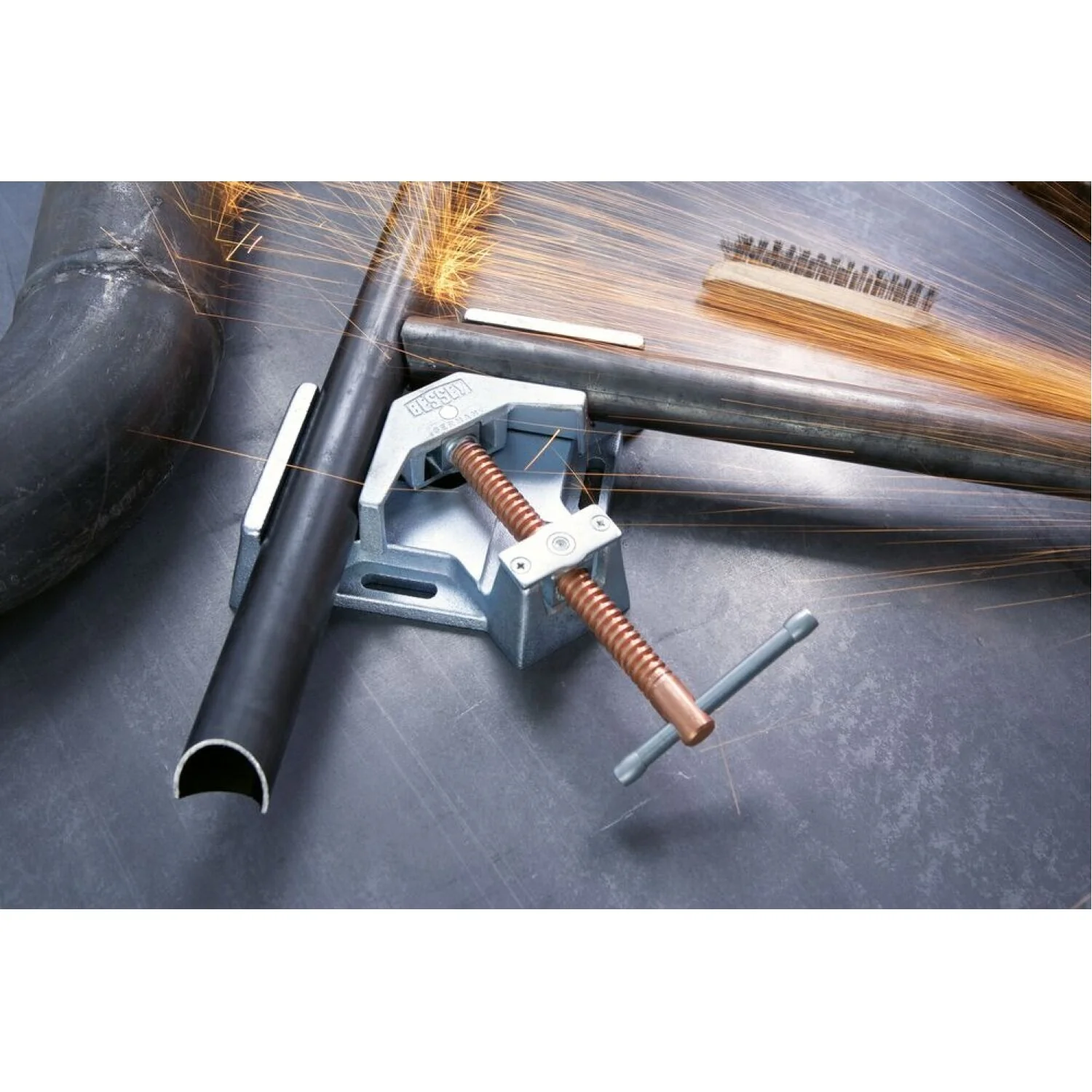 Bessey WSM-9 Clamp, welding, angle clamp, 7 In. Total Capacity - Image 7