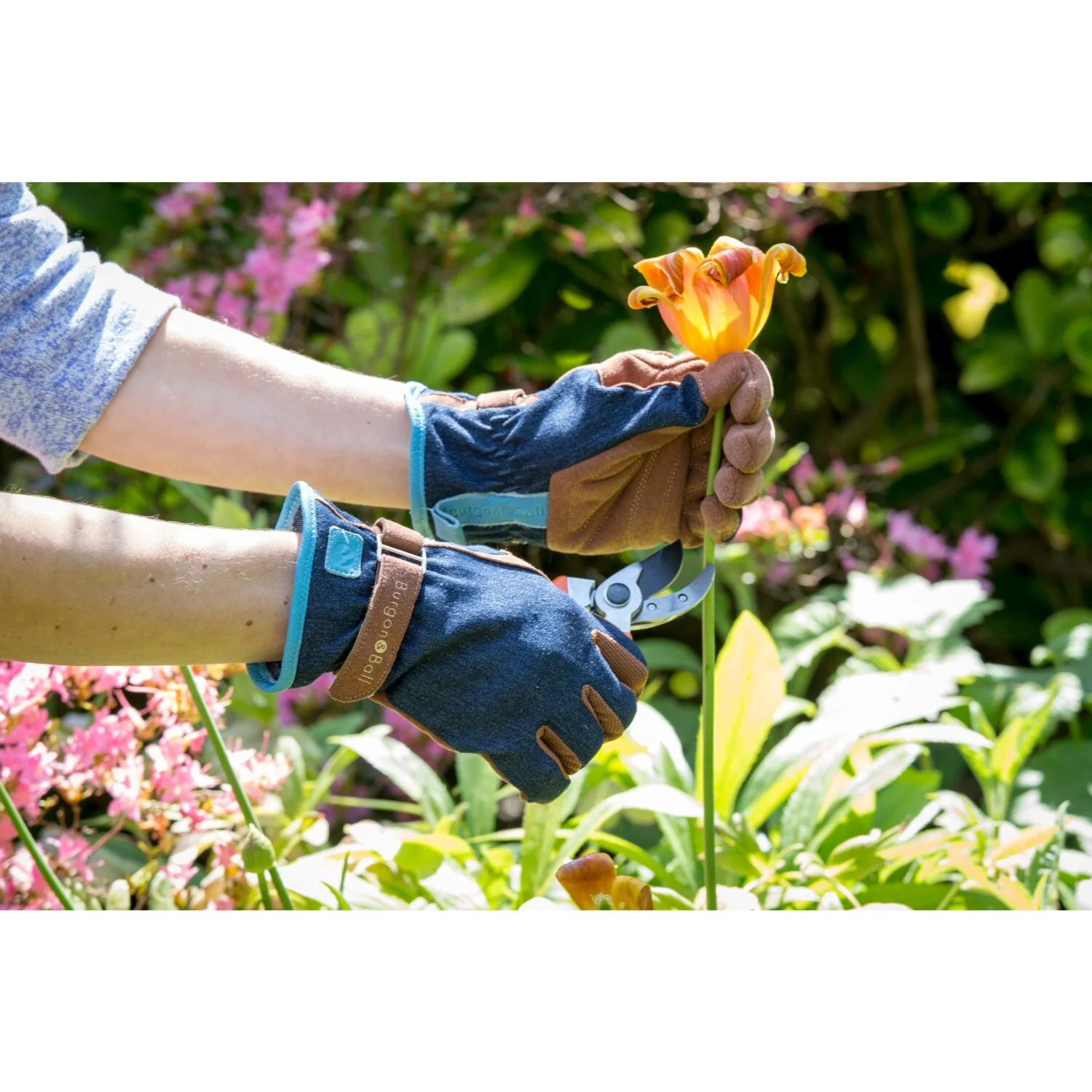 Corona GLO/DENIMML Love the Glove Garden Gloves, Denim, Medium/Large - Image 2
