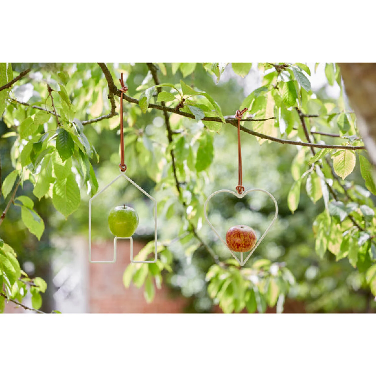 Corona GSC/APPHOUSE  Sophie Conran® Fruit Bird Feeder - House - Image 2