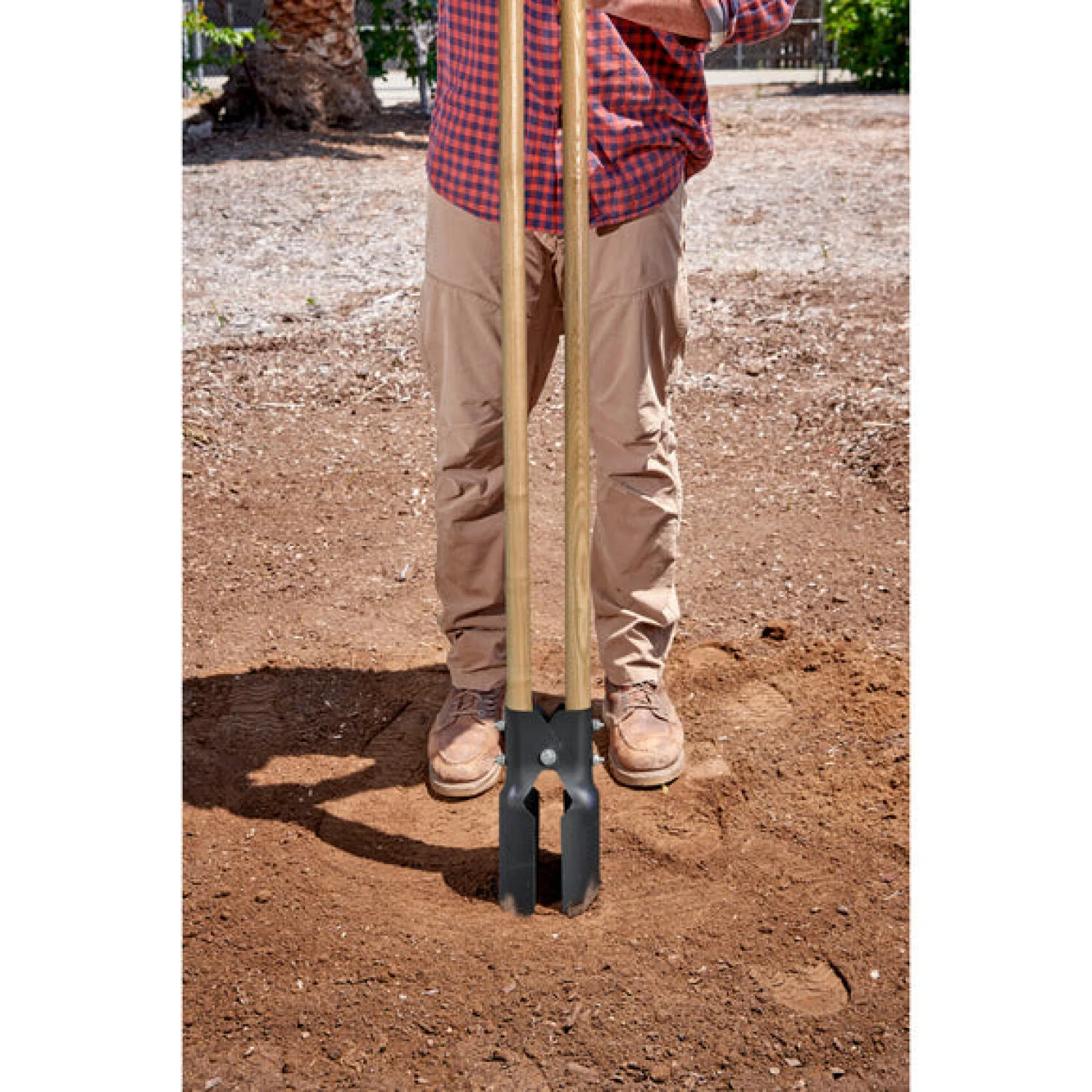 Corona PD 20000 ·Atlas Pattern Post Hole Digger - 14-guage Wood Handles - Image 2