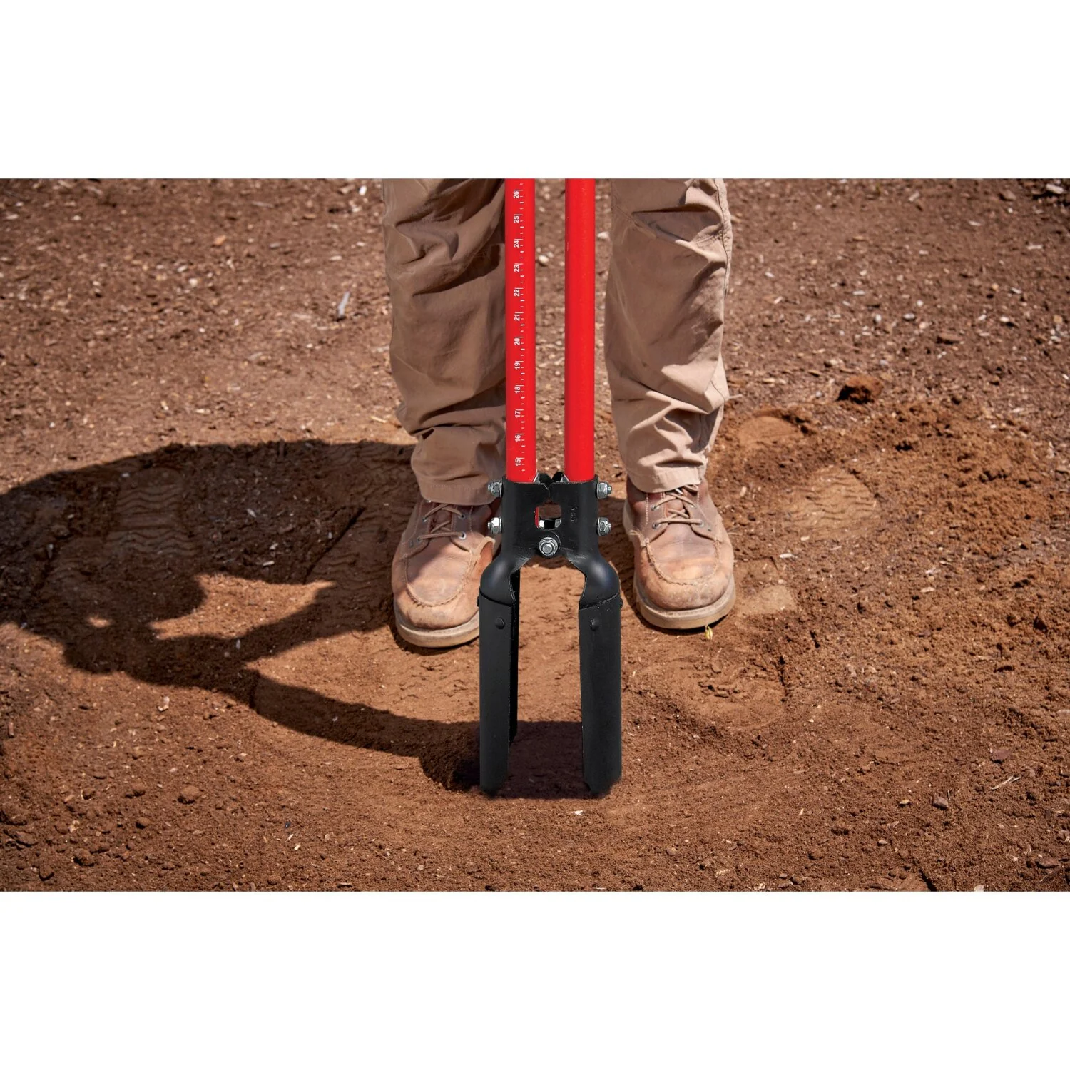 Corona PD 40020 Atlas Pattern Post Hole Digger, 12-Gauge Steel, Fiberglass Handles - Image 3