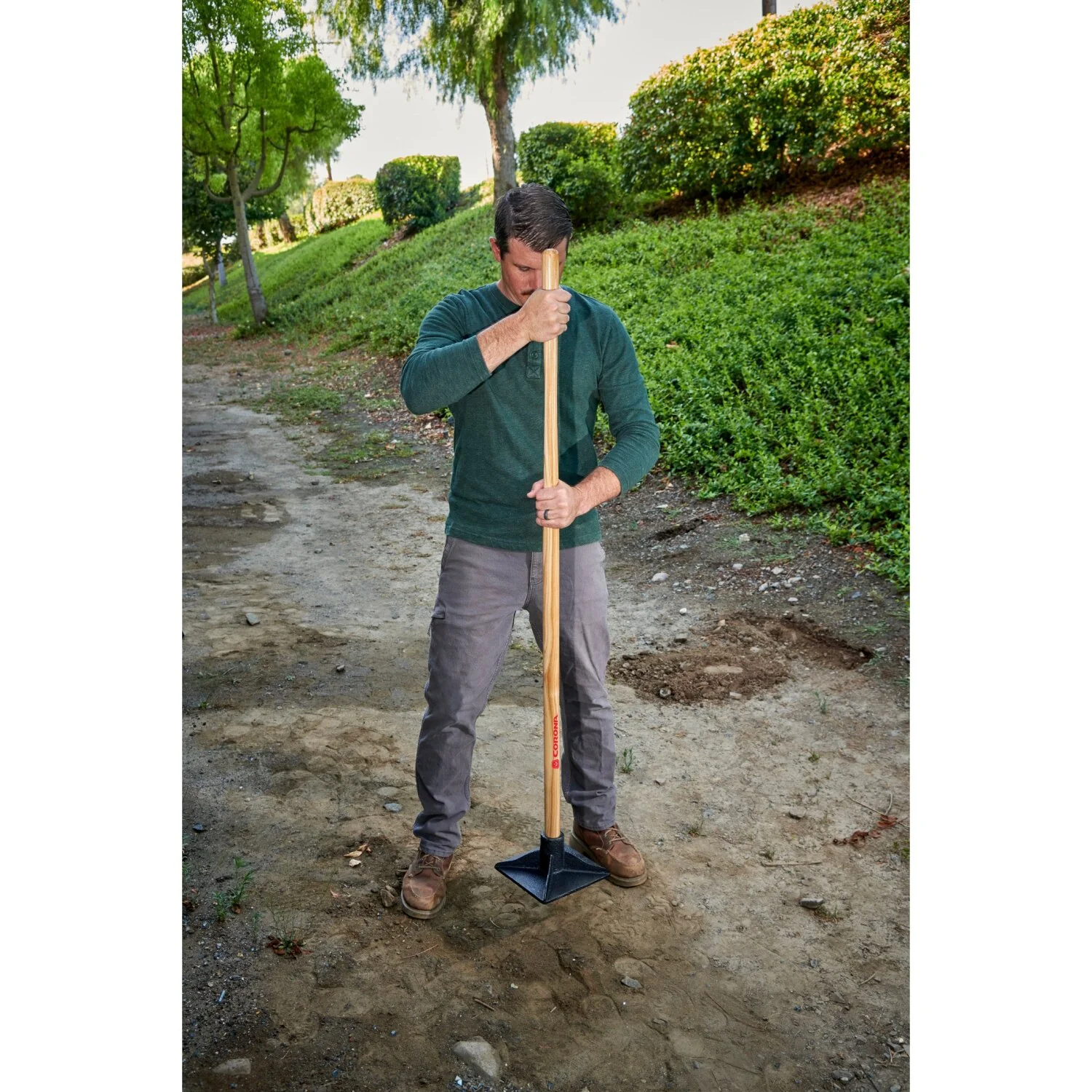 Corona UT 60050 Dirt Tamp, 8 in. x 8 in., 43 in. Ash Wood Handle - Image 2