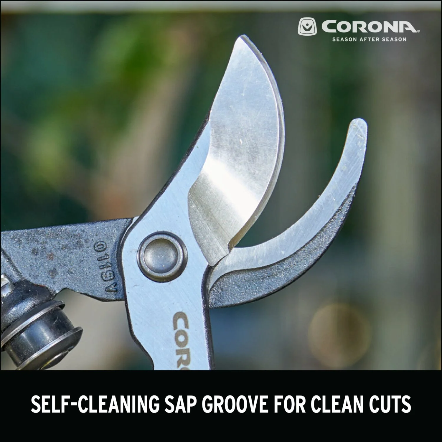 Corona WL 6310 Hickory Handle ClassicCUT Bypass Vine Lopper, 20 in., 1-1/4 in. Cut Capacity - Image 10