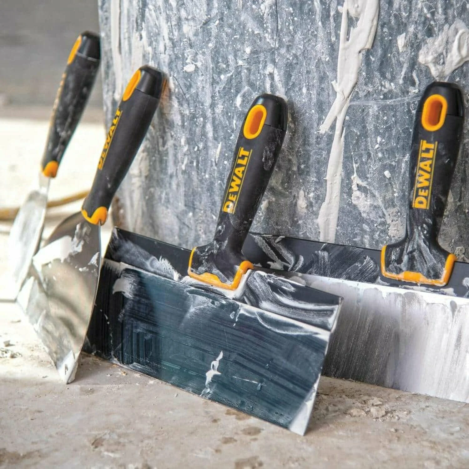 Dewalt DXTT-2-188 16 in. Blue Steel Big Back Taping Knife with Soft Grip Handle - Image 4