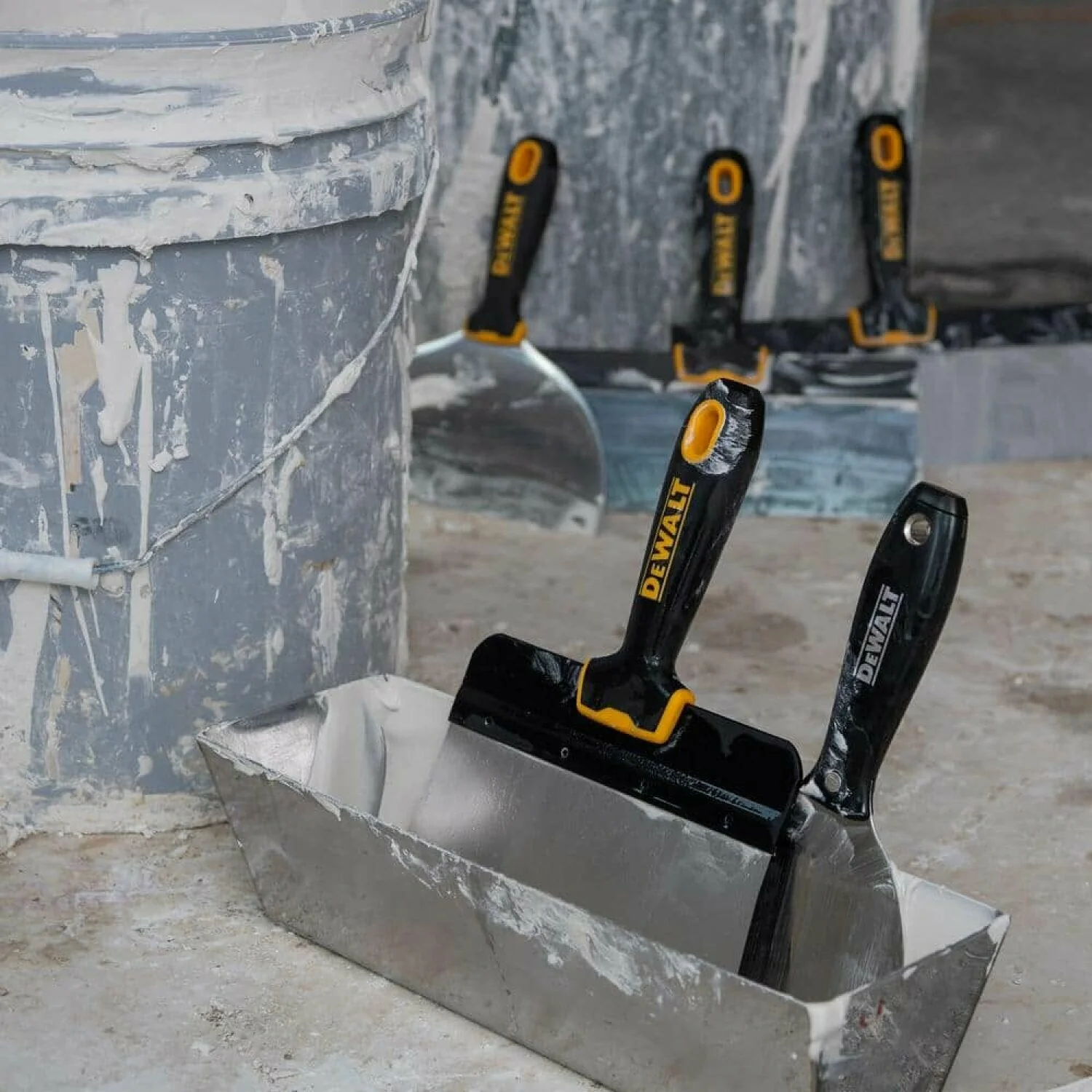 Dewalt DXTT-2-188 16 in. Blue Steel Big Back Taping Knife with Soft Grip Handle - Image 9