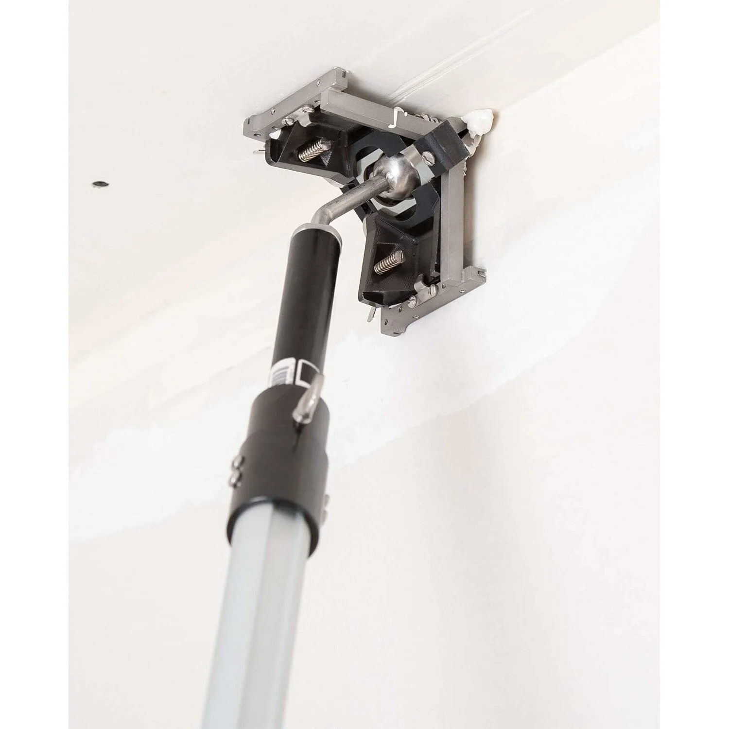 Dewalt DXTT-2-795 39 in. - 57 in. Extendable Handle with Drywall Corner Finisher Adapter - Image 2