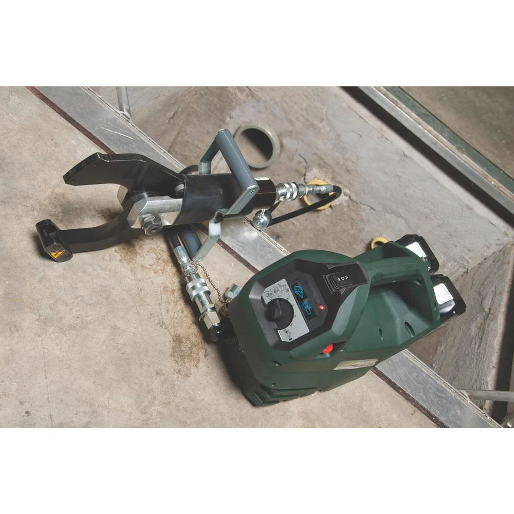 Greenlee EHP700L11 Battery-Powered Pump, 120V - Image 2