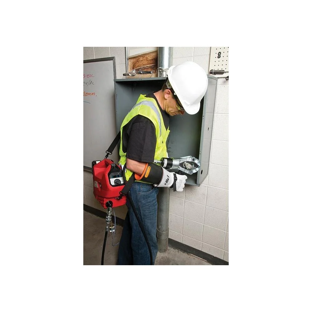 Greenlee EHP700LU11 Battery-Powered Pump, 120V Charger - Image 4