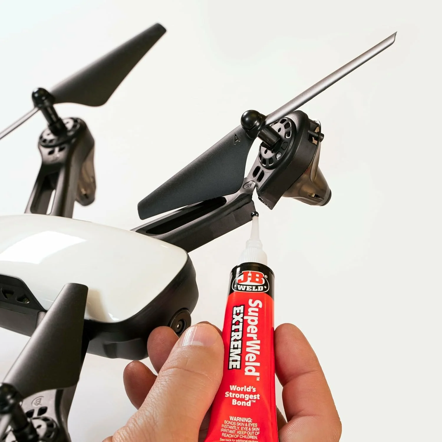 J-B Weld 33400 SuperWeld Extreme Instant Adhesive, 0.53 oz. - Image 5