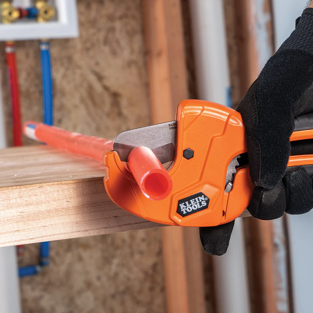 Klein Tools 50063 Ratcheting PVC Pipe Cutter, 1 1/4" - Image 14