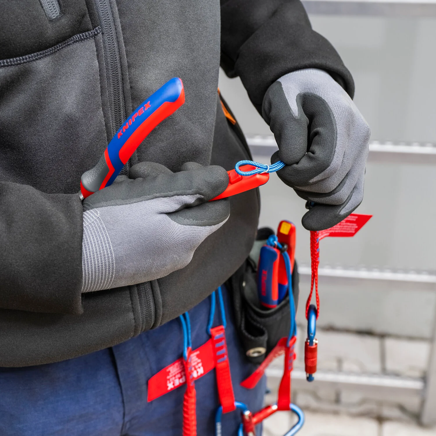 Knipex 26 22 200 SBA KnipeXtend Long Nose 40° Angled Pliers with Cutter, 8" - Image 11