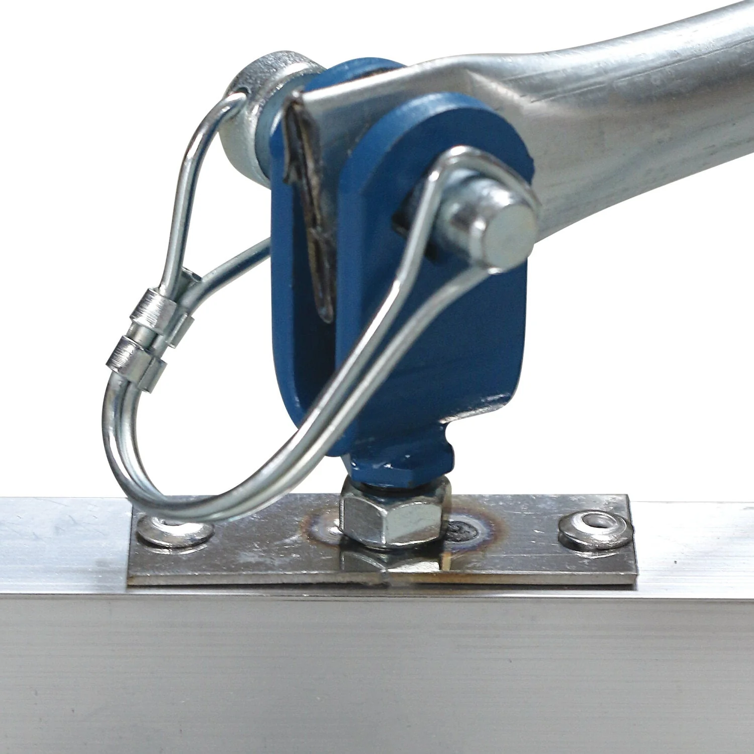 Kraft Tool CC712 12'x1"x2" Aluminum Paver's Straightedge with 10' Handle & Braces - Image 4