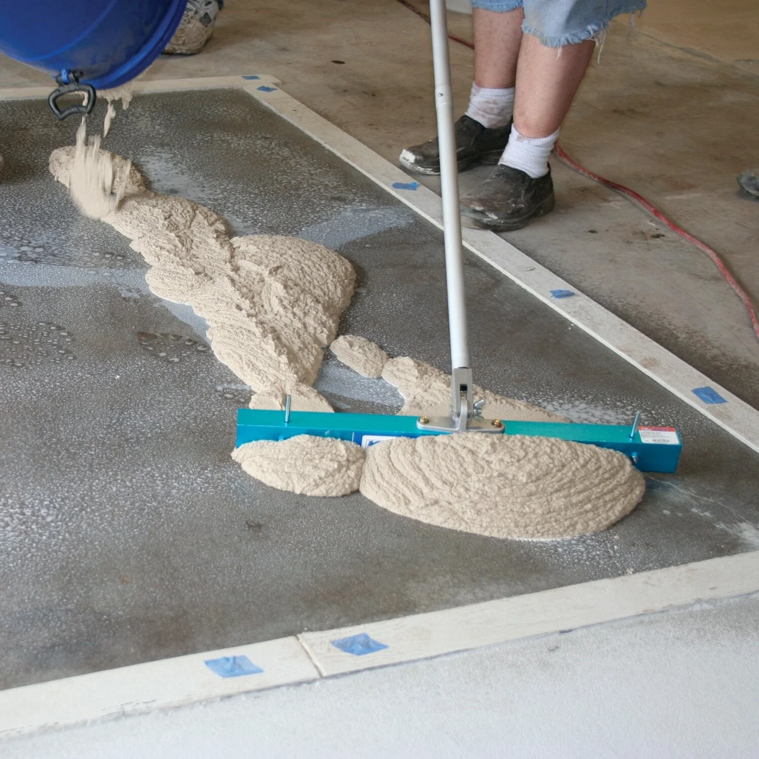 Kraft Tool GG600 Self-Leveling Kit - Image 11