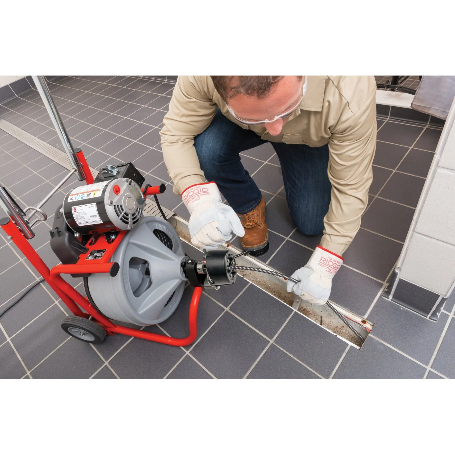 Ridgid 27013 K-400 Machine with Gloves & Std. Equipment: AUTOFEED, C-45 IW 1/2" x 75' (12 mm x 23 m) Solid Core (Integral Wound) Cable, T-260 Tool Set - Image 4