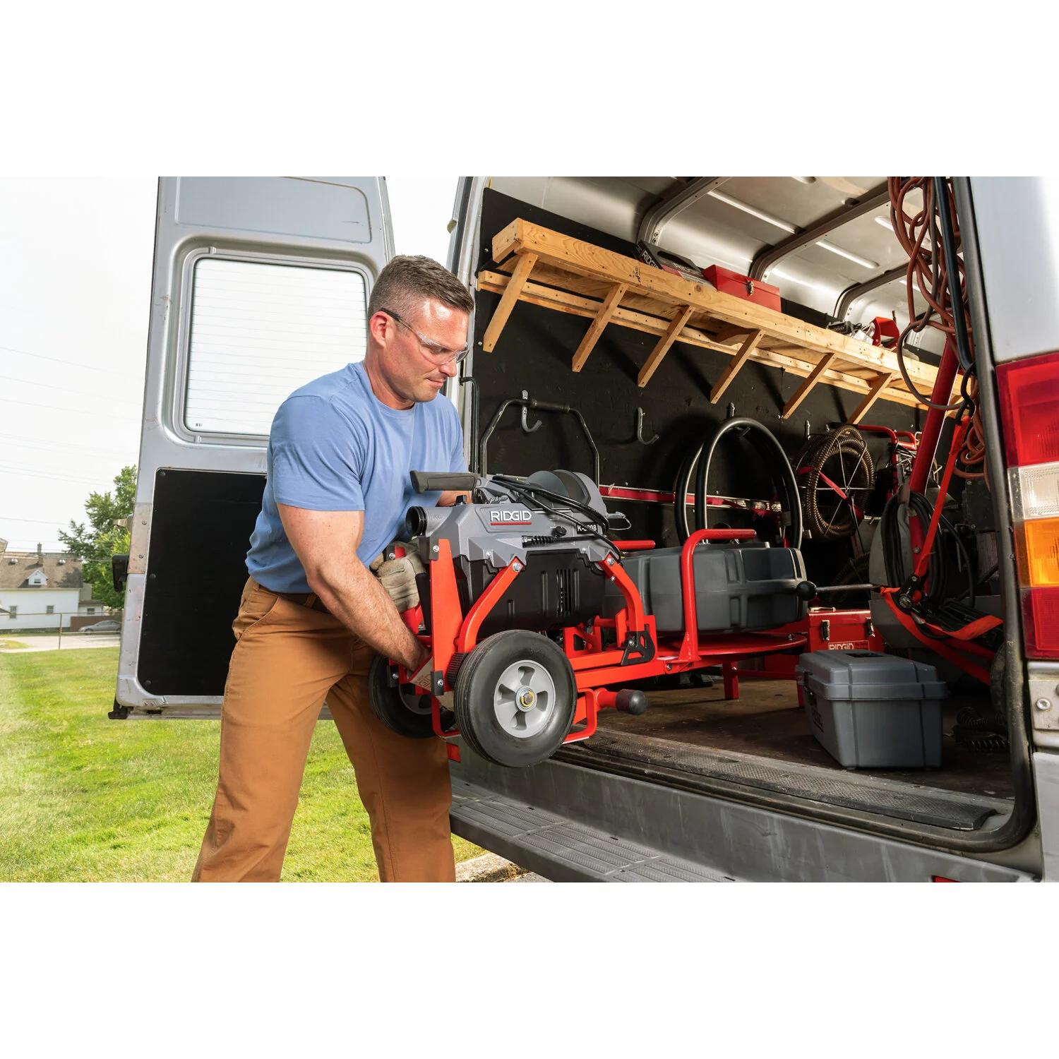 Ridgid 64678 K-5208, 115V 60Hz Machine with guide hose, qty: 4 C-11 cables, sectional cable carrier, toolbox (w/cutters) kit & transport cart - Image 4