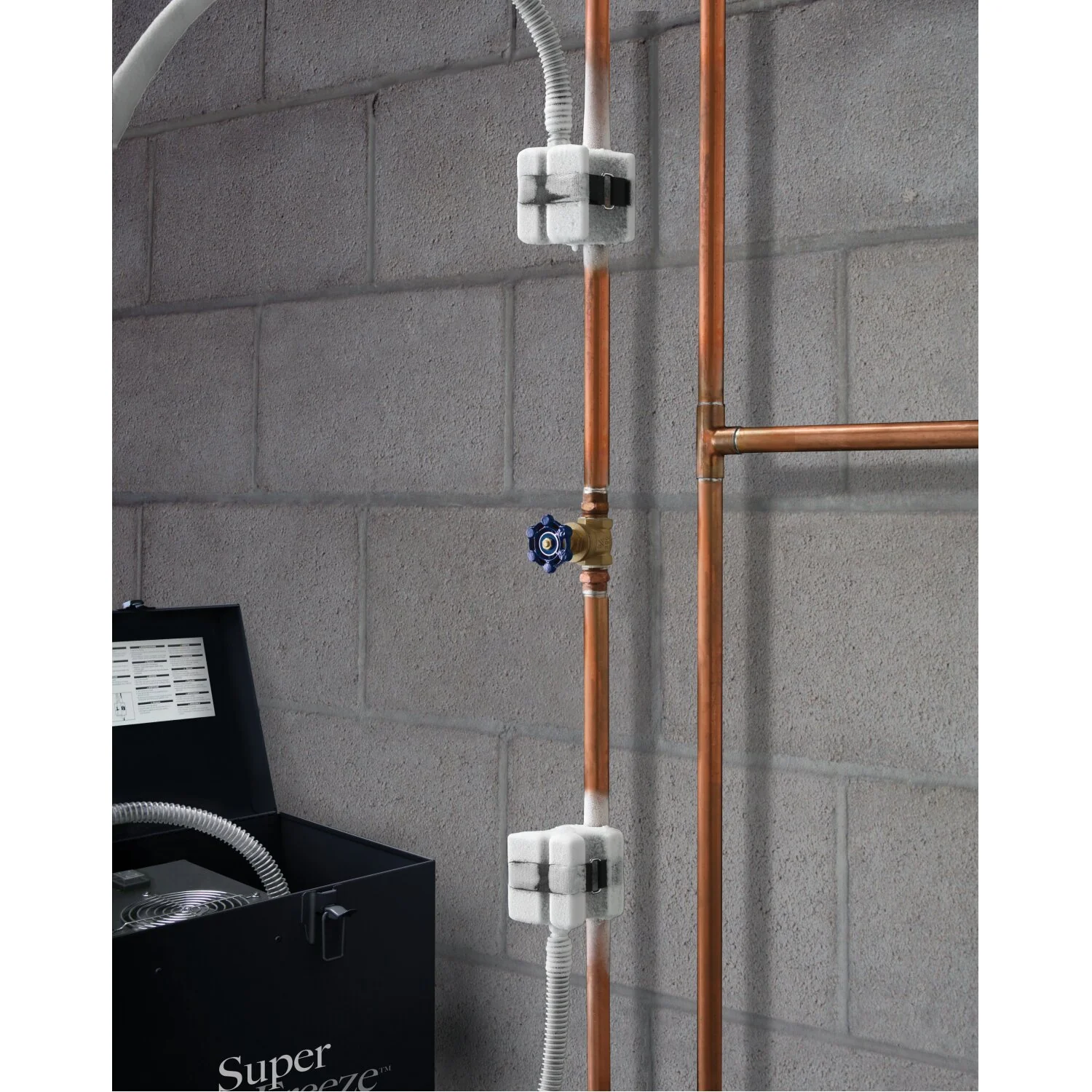Ridgid 68967 Pipe Freezing Kit - 115V: 1/2"-1" Steel Pipe, 1/2"-2 1/2" Copper Tube - Image 2
