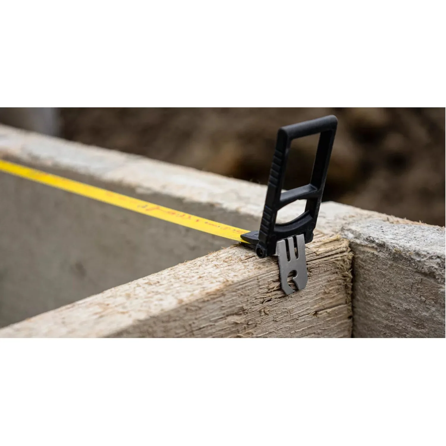 Stabila 30945 LBM 2000 Steel, 30M Cm Metric Scale, Closed Case Tape - Image 8