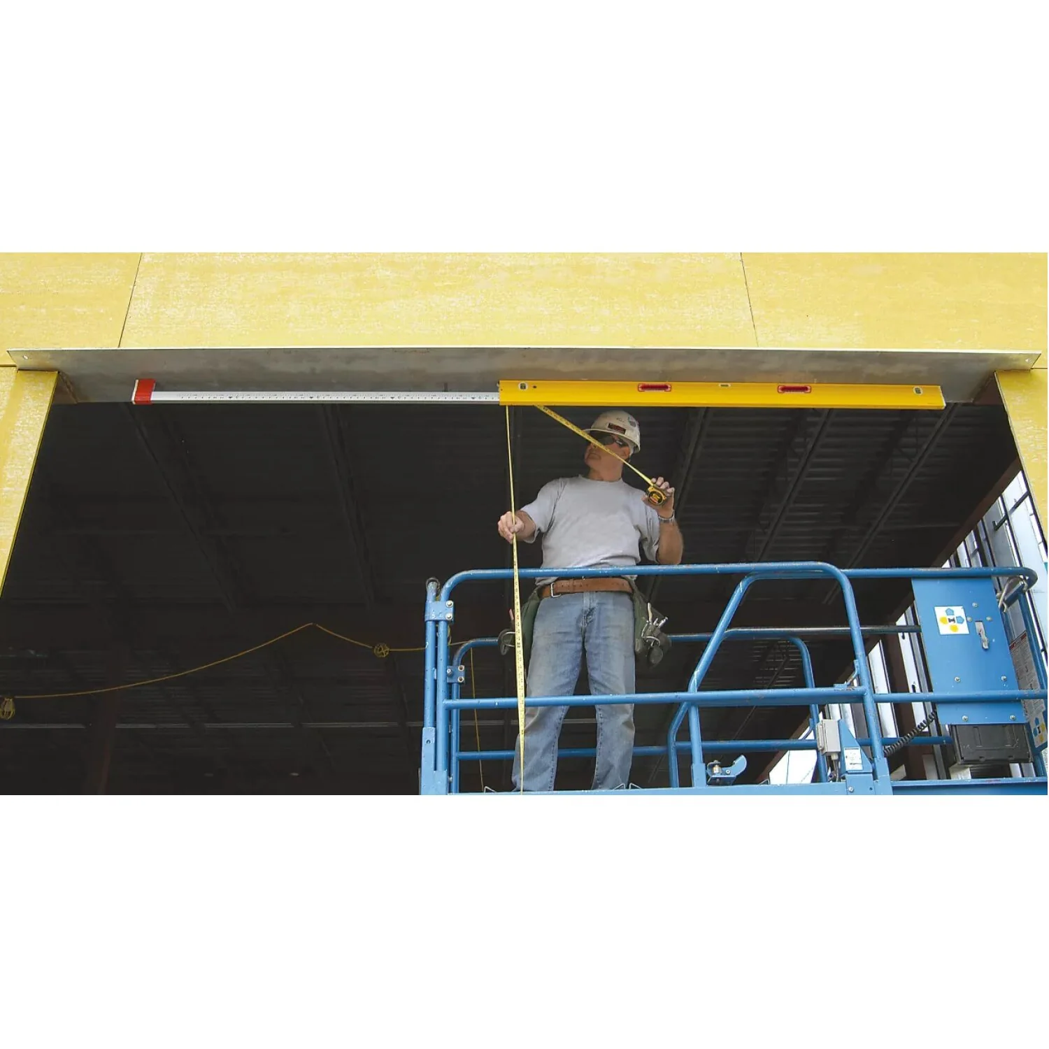 Stabila 34610 Type 106TM Magnetic Extendable Plate Levels -73,5-125,25 in - Image 5