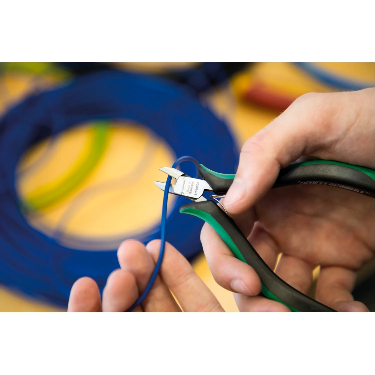 Stahlwille 67086000 Mini electronics side cutter - Image 5